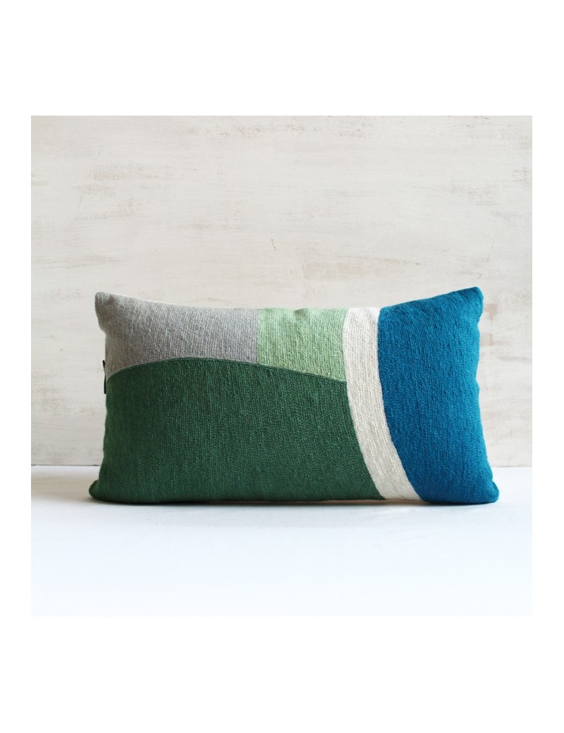 coussin bleu vert en laine brodé ONDE coussin bleu vert en laine brodé ONDE