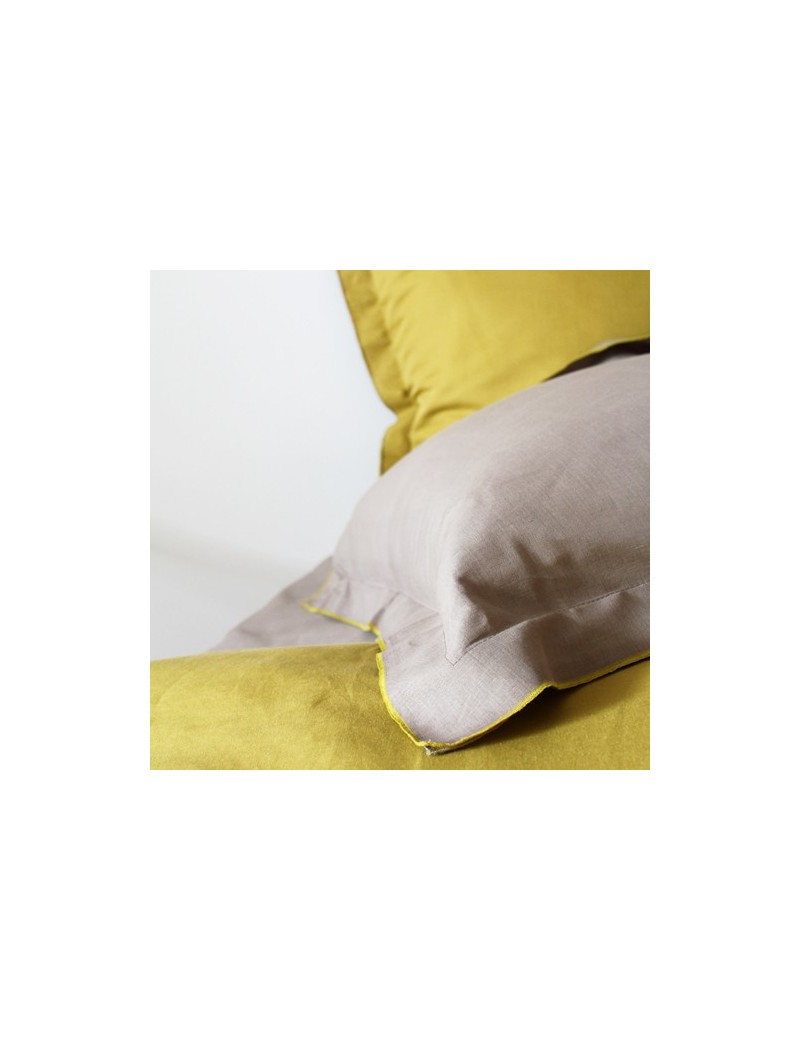 Taie d'oreiller jaune gold et taupe VICE VERSA Taie d'oreiller jaune gold et taupe VICE VERSA